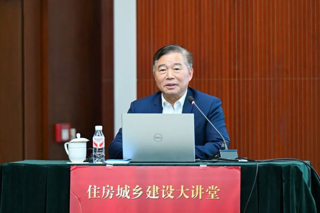 研究院院长刘汉龙院士在住房城乡建设大讲堂解读“生物建造”助力建筑业低碳转型